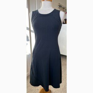 Mountain Hardwear Women's Small Black Keyhole Back Dress Sleeveless